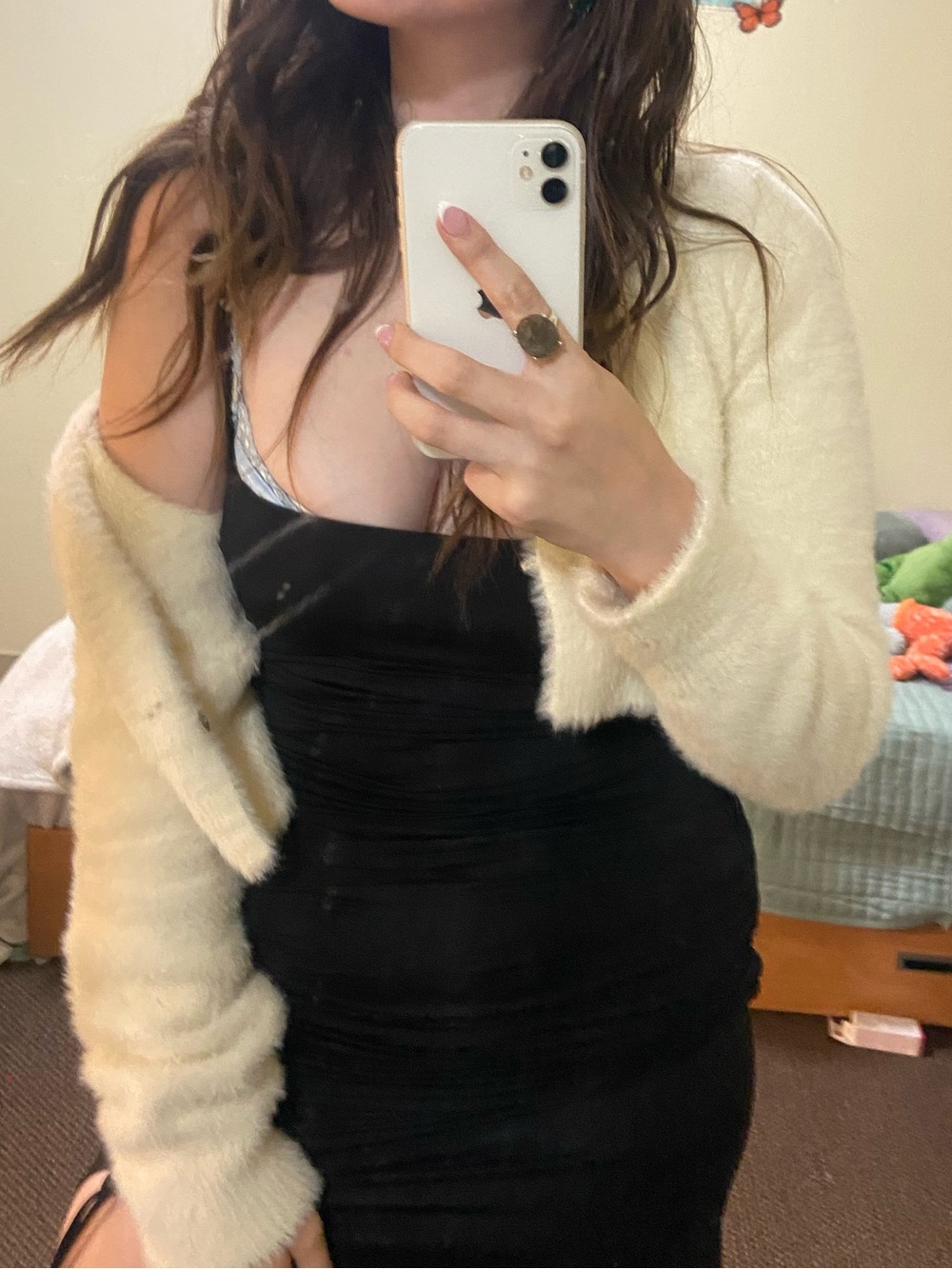 Oak and Fort Fuzzy White Cropped Cardigan